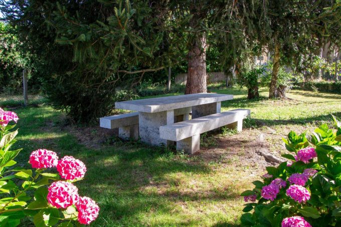 31G101444-17a38ad8bd074047a5140de5142be7ad