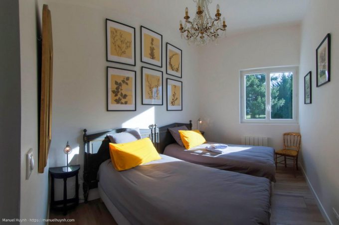 31G101444-2c8571b38dc64a47878c3d80c4f96bc0