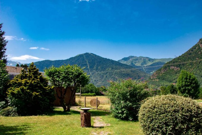 31G101444-a059f1c2f97440fcb330b04040b171e0