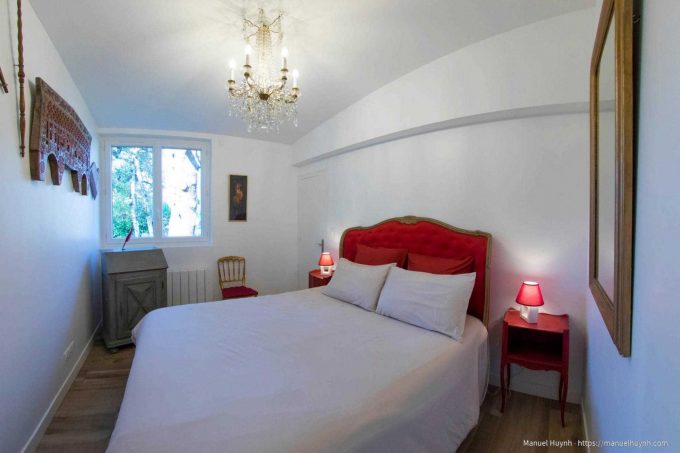 31G101444-bcde9370240b47dea76b89bc916abb49