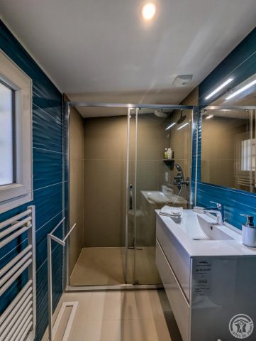 31G101444-d0ee896d5d114411ab0b241e981d417f