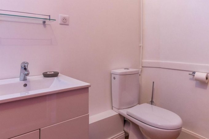 31G101449-2808d68e950b4771917782a984dafbf7