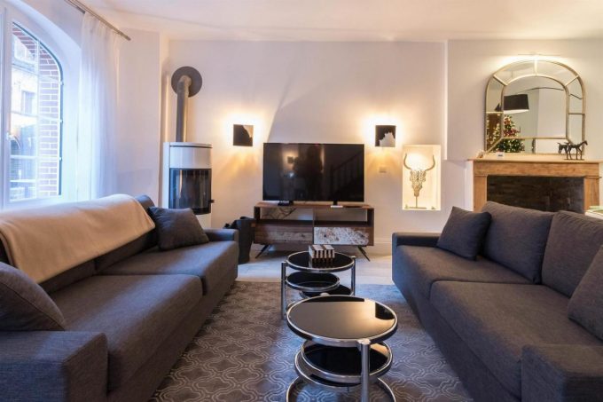 31G101449-e1c6f5afbd0c404fb01f8d43e4e2e8c3