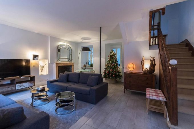 31G101449-f004bbc40e8144b8b1b2deeeaa2ed24d