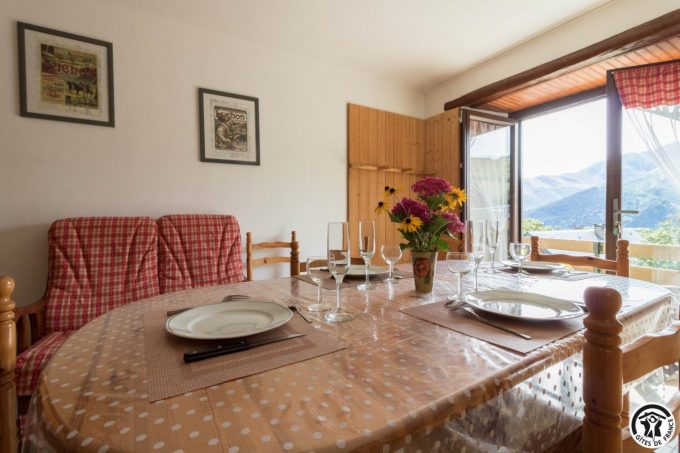 31G101463-86a04f484bda434ea99a2c7d9ec71cfb