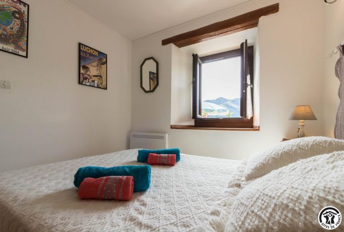 31G101463-97c674ac0f054220b27bf0ad0029088d