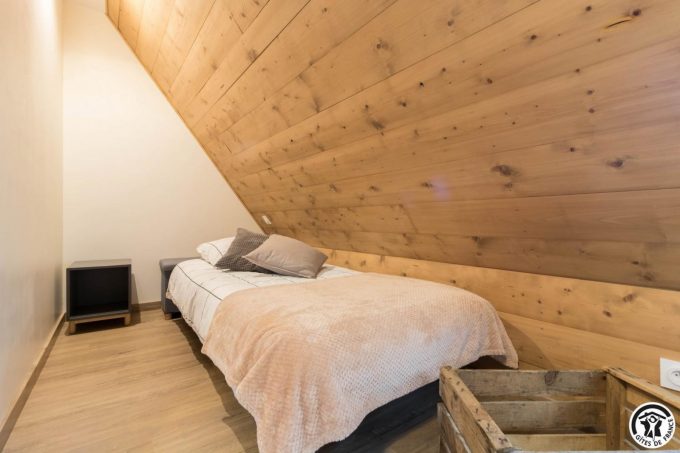 31G101464-64691e3086cb4848893cb7c9ce7cd37c