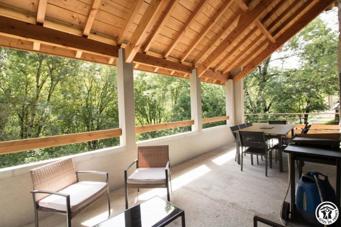 31G101464-761062f97add4aeb83b58f736499f86c