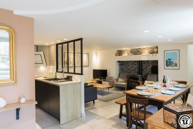 31G101464-e1e3c030be884ad19011fcf1e43dd642