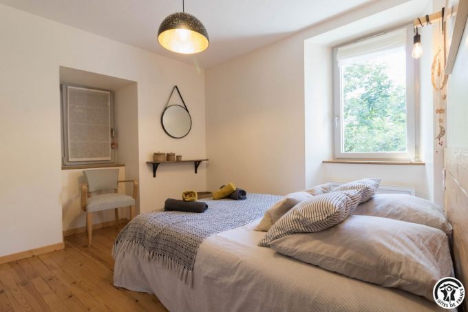 31G101464-f0d2a5f80d2341a39e69a471f4008cf3