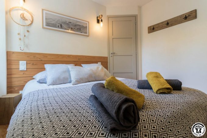 31G101464-f2873ee266a8445d986266f10bfae2da