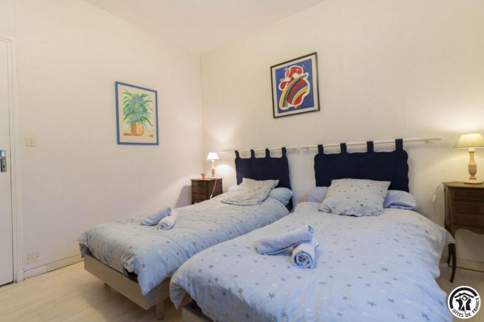 31G101477-0367e40cb363434e98ec71947235754f