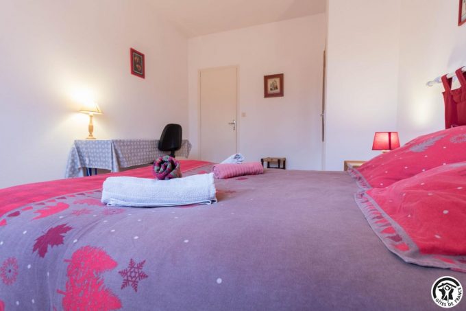 31G101477-d7bf763ba2064336b486cfe3c40f1c47