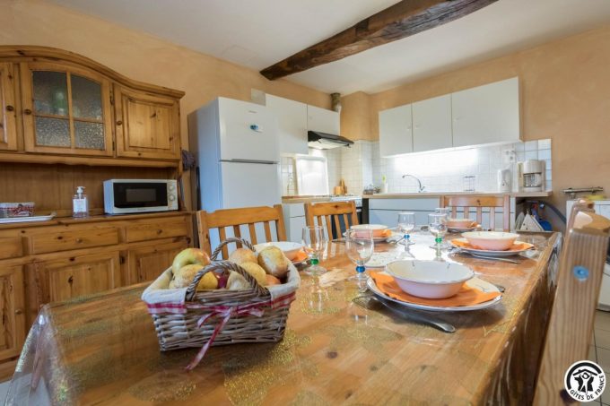 31G101478-e5baf43c6fba48cb93442602c6f9b4b7