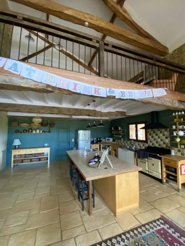 31G101480-10d17792b01a4f0684ff84cc2c9bc072