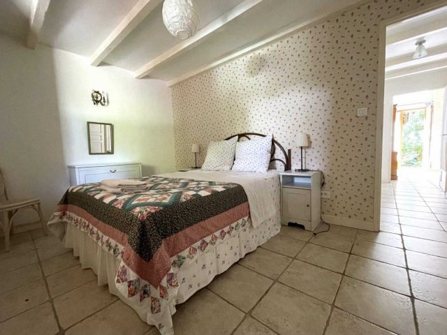 31G101480-1e2a71b38beb44ca8856480a7247d6e9