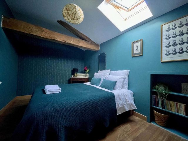 31G101480-27a5c010f0e74f508938f1d768260871