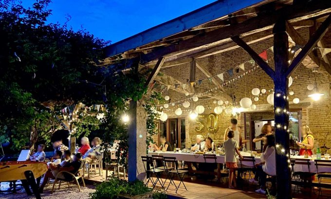 31G101480-464257a744854cccb804c657e7b6d9ce