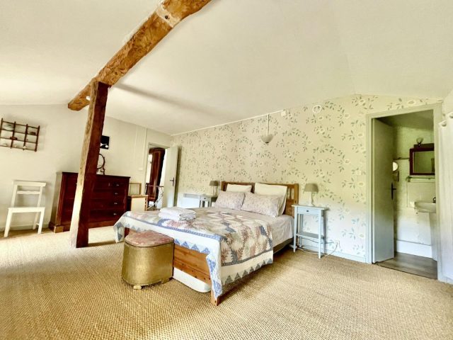 31G101480-58bcebd633384e769e2c1e7a62e67d58