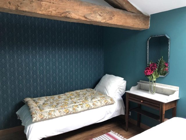 31G101480-5972716144fc4a438cb0da7c26ffff12