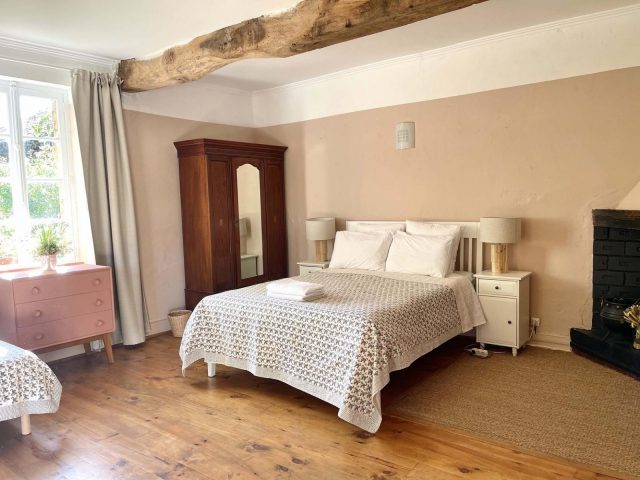 31G101480-613688401bf343ce9b44f4677462e89d