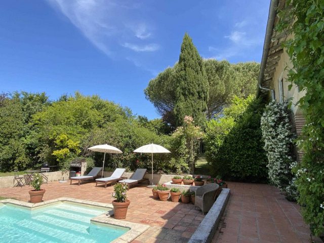 31G101480-c4d24599496e4527b34ebf3b6671ae8e