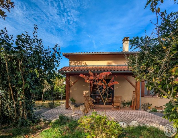 31G101494-0cde75665d4e485eb950ceffaecbc451