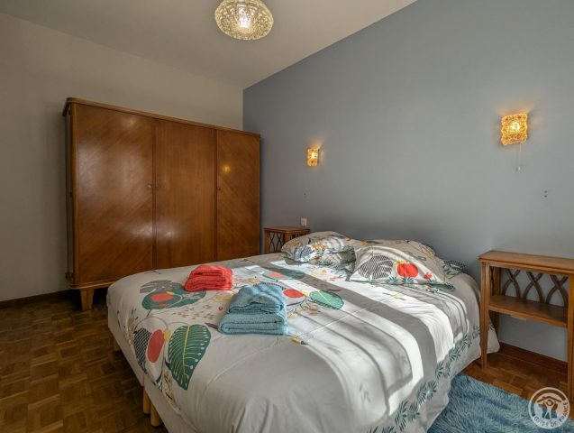 31G101494-9c81fa4b937a412fb02c50c3493f038a