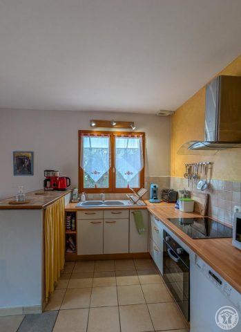 31G101494-e40dbcc2cfab48429ed2776df61e277f