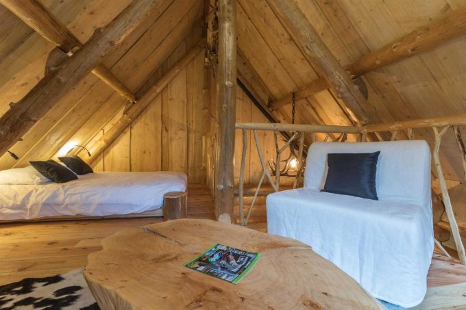 31G101497-3895e07f75ac44328ef68933d76bd93b