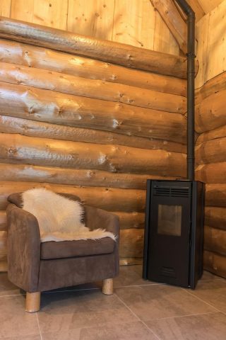 31G101497-9c5826ae9b074e11a8fb1362a03d84f1