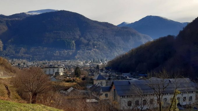 31G101499-39dae21e94384800b3d880456e99297b