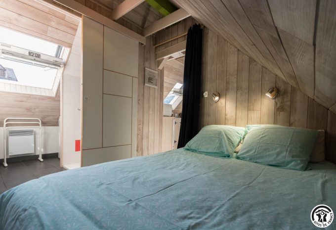 31G101499-7330b8342e684b5e9f73e7838786fc1e