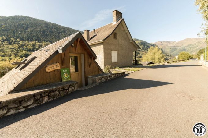 31G101499-fb0f22f64bce4e39bdc2a9c00ea74f64