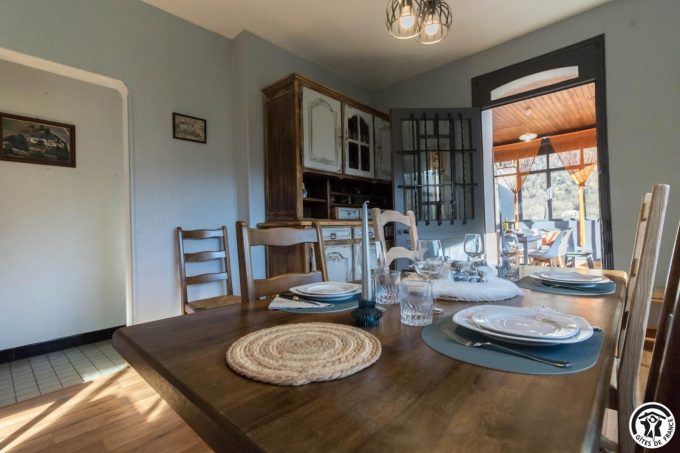 31G101500-90d06370db2e413cb0033ee693b063bf