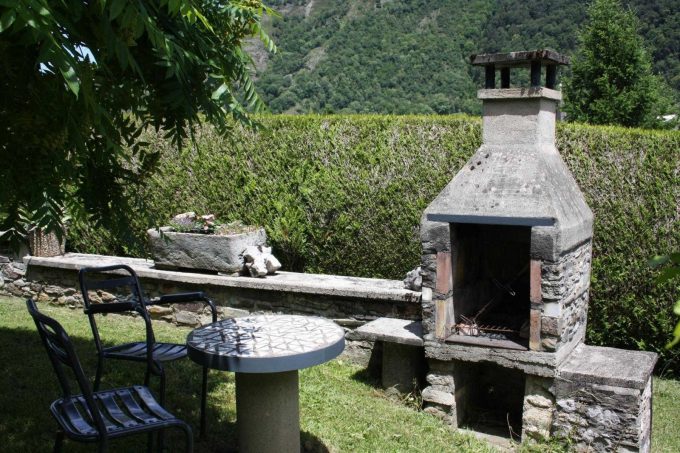 31G101500-9b2267fdefea440788000d240fae8228