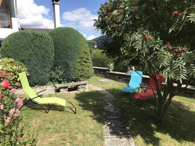 31G101500-9f4ed52272cd46af9926508fc305fca2