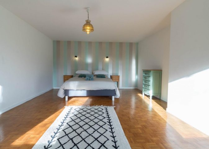 31G101501-76adce5fcc794c7db4f8675a32c676b2