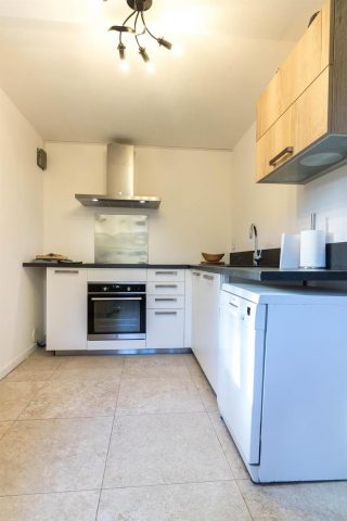 31G101501-c77f3d7a5eed4ec096e4549c09d32e8c