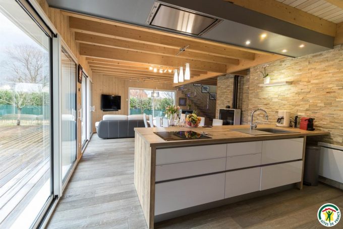 31G101505-fd4616a3ce114e818bdf15f41d3beda0