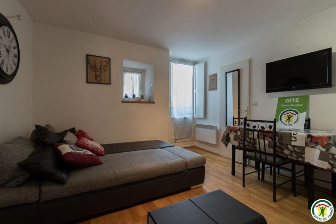 31G101513-754bde71dfe54e6ca043b919ef975856