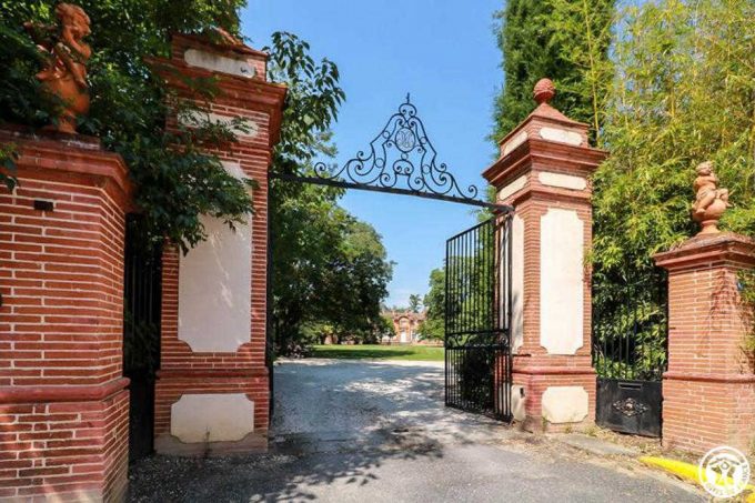 31G101515-1494955e1430453aa2c92b54680caa49