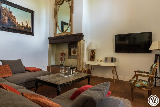 31G101515-349de7b1874e4e63bff0ffbc9e5ee018