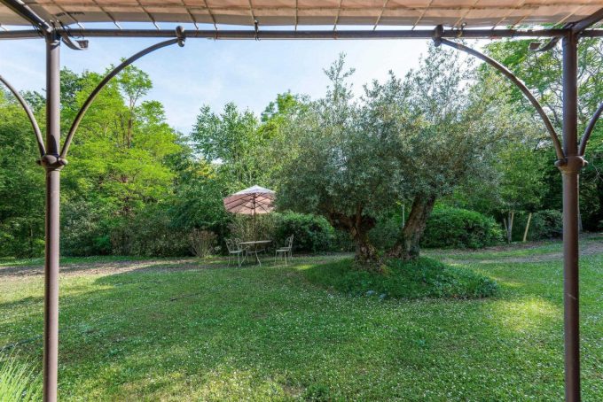 31G101515-734019c51f28443bbee6f1453ab9264b