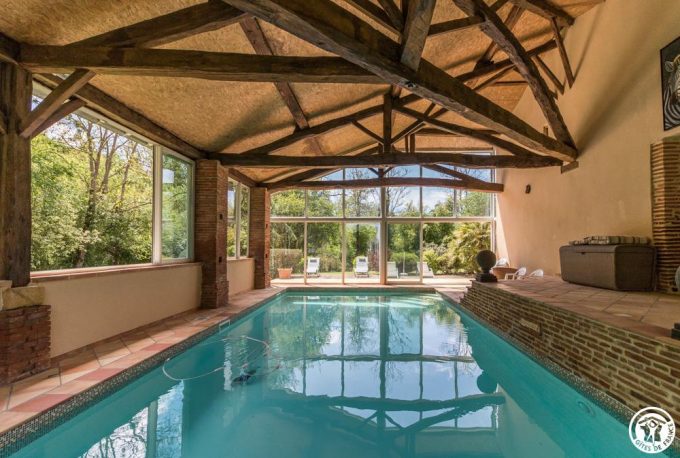 31G101515-c45b17f50e694774807245c11c813643