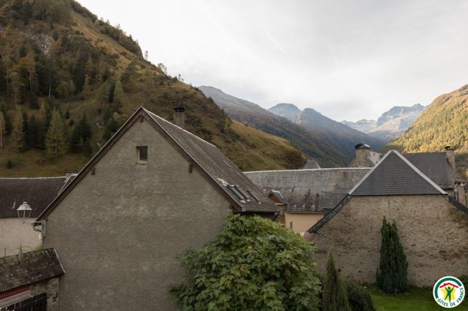 31G101540-bf52800a87c94c6ab30cf7ca3848fb8c