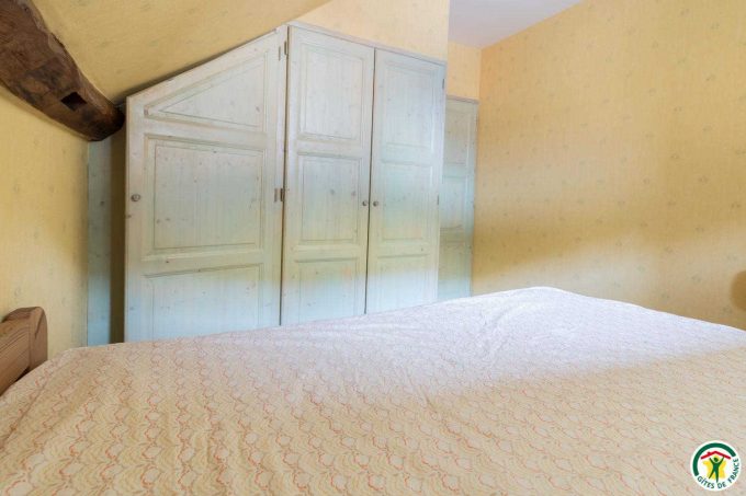 31G101540-f1ef06a311dd4d008ad7a362143b27ce