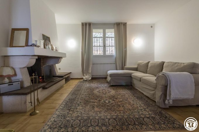 31G101543-05e17511c61b41ddbf1eed0aecd6d952