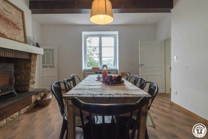 31G101543-16011e8ca32042d38e955c6bf0e70933