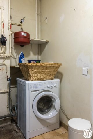 31G101543-30a4b7fcdc2d40b79df74bebc29c0998